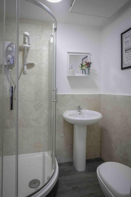 40% Off - Business - Couples - Contractors Daire Blackpool Dış mekan fotoğraf