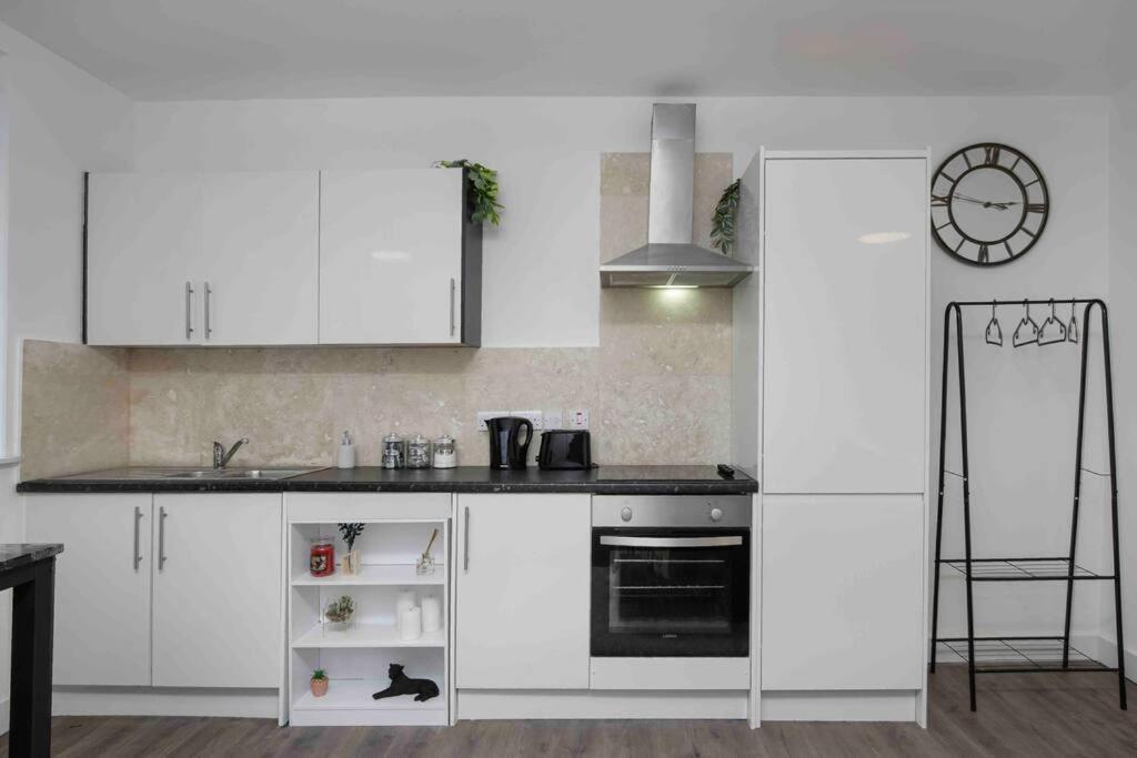 40% Off - Business - Couples - Contractors Daire Blackpool Dış mekan fotoğraf